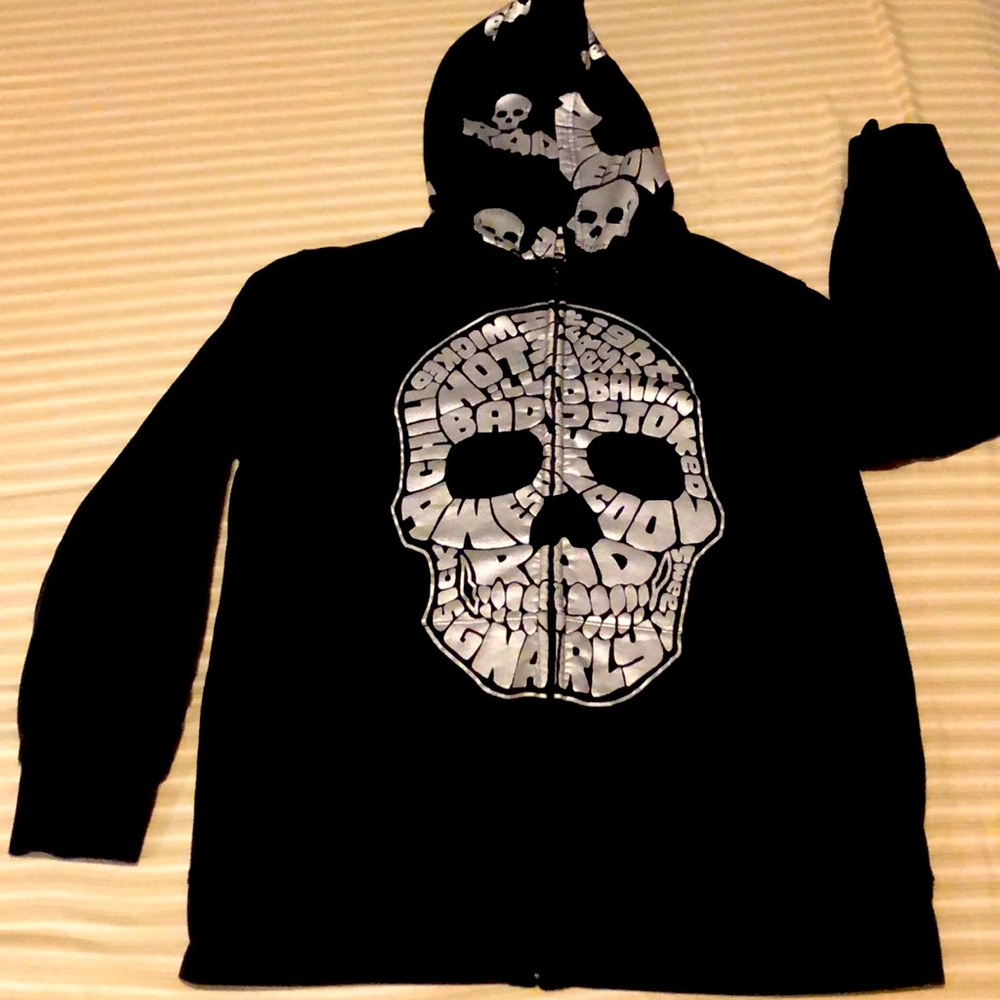 Old navy skull hoodie